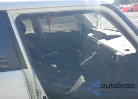 2009 Scion Xb from USA, damaged, VIN JTLKE50E691074568